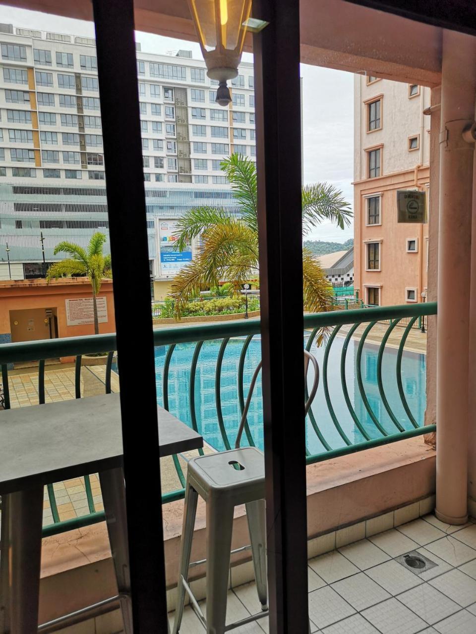Marimari Marina Service Condo Кота-Кинабалу Экстерьер фото