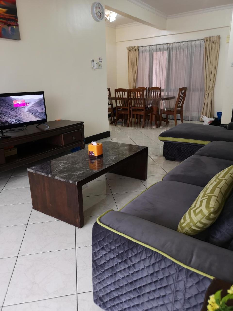 Marimari Marina Service Condo Кота-Кинабалу Экстерьер фото