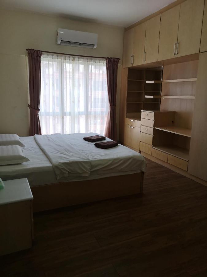Marimari Marina Service Condo Кота-Кинабалу Экстерьер фото